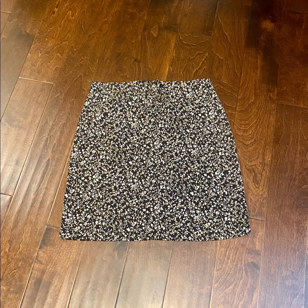 Esprit Black and White Patterned Skirt